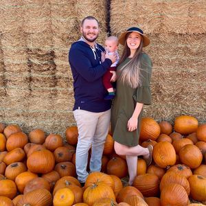 Meet your Posher, Elise